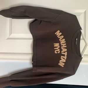 Brown cropped crewneck. Size small.